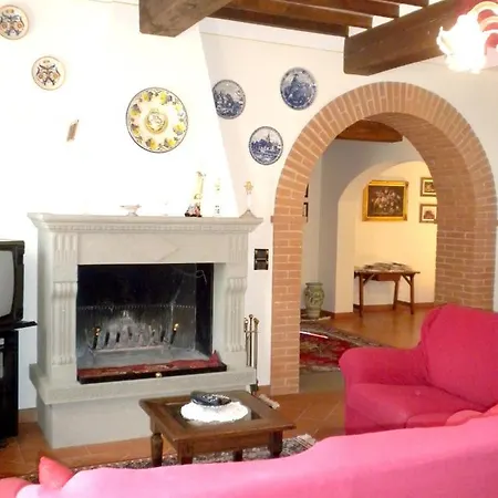5 Bedrooms With Private Pool Furnished Garden And Wifi At Le Caselle Villa Chiassa Superiore